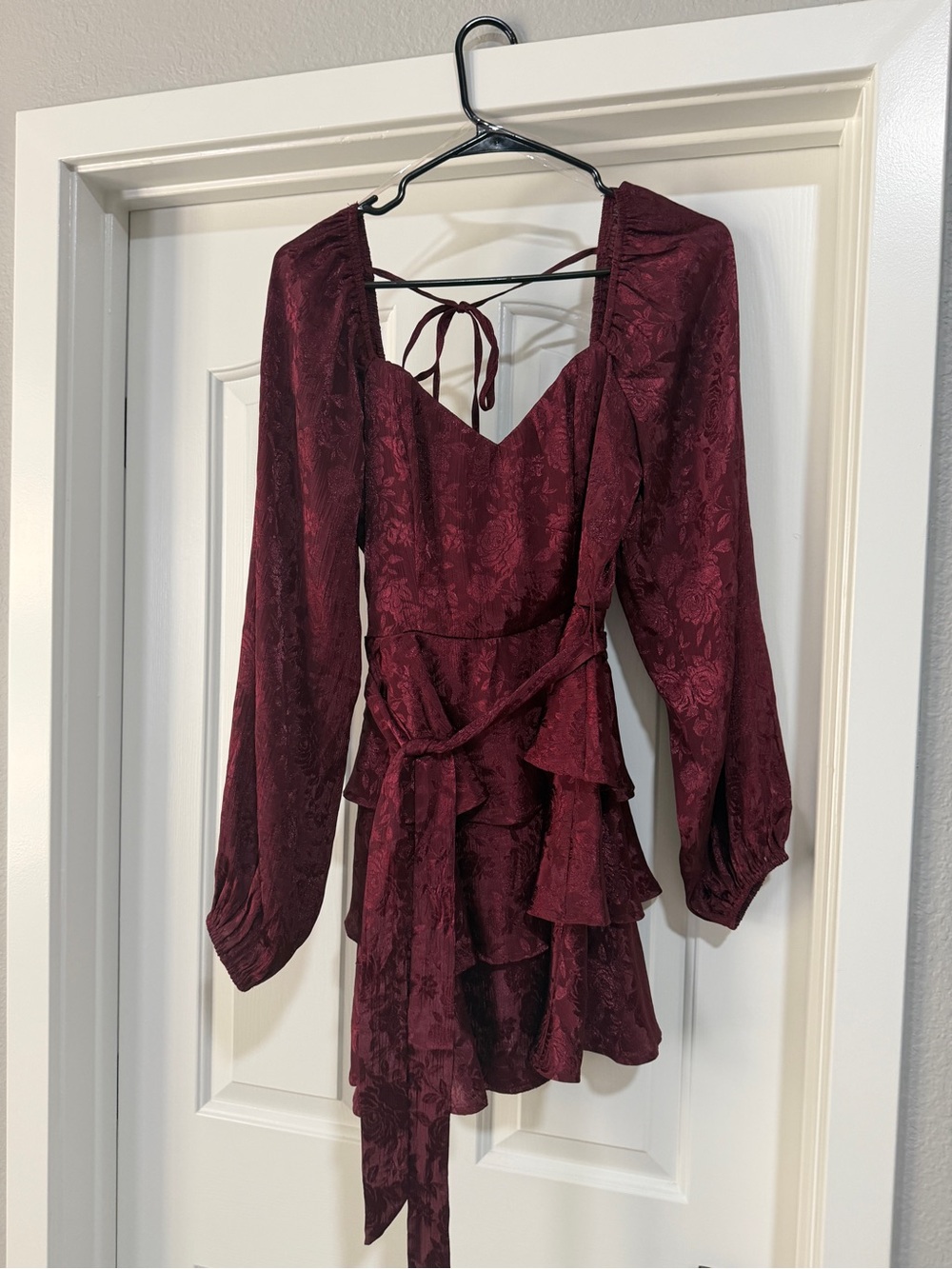 Women’s Burgundy Long-Sleeve Floral Tiered Mini Dress
